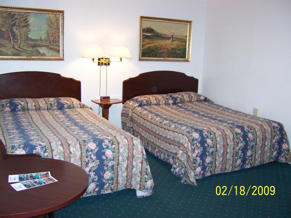 The Capri Hotel South Lake Tahoe Room photo