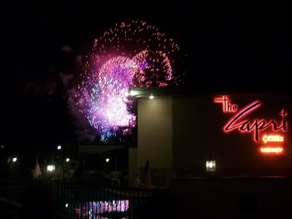 The Capri Hotel South Lake Tahoe Exterior photo